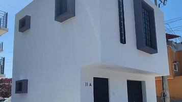 Departamento Confort, vista a la ciudad | Exterior