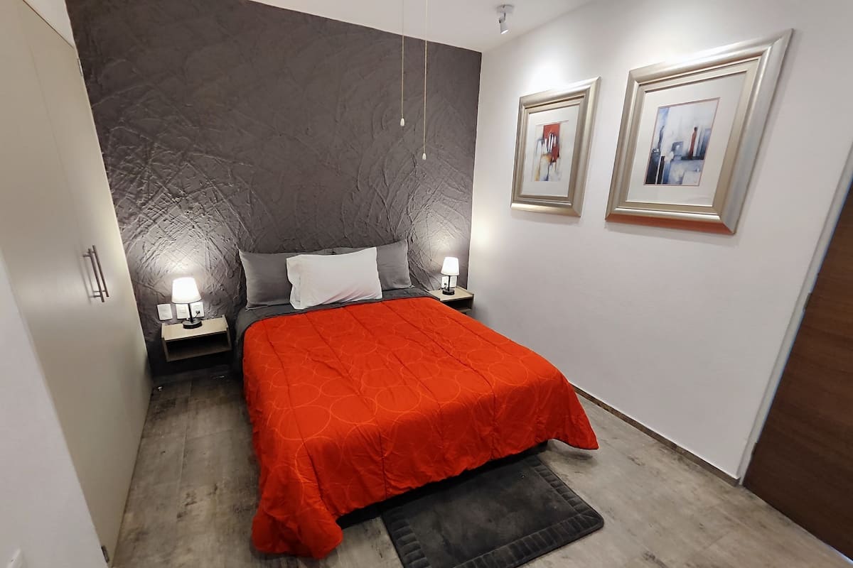 Comfort Apartment, City View