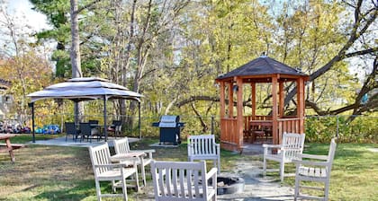 1BR Beach Suite • 5-Min Walk to Beach • BBQ • Parking