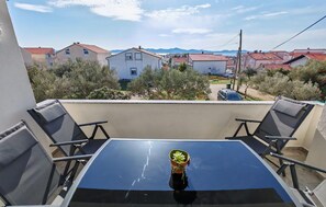 Outdoor dining - 3 bedroom gorgeous apartment in Zadar (Zadar)