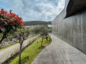 Property grounds - Casa das Rampas – Nature Retreat with Pool (Caminha)