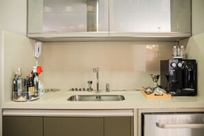 Departamento, balcón, vista a la playa | Cocina privada