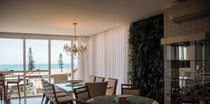 Apartment | Dining - Apartamento Simon Vista Mar - Imbituba (Imbituba)