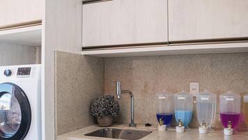 Honeymoon appartement, uitzicht op zee | Interieur