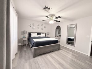 3 Schlafzimmer, Bügeleisen/Bügelbrett, WLAN, Bettwäsche