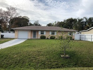 Exterior - Pet Friendly Pool Home close to Indian Rocks Beach (Largo)