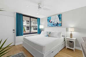 Condo, 1 King Bed (Ocean Breeze Resort 106) - Ocean Breeze Resort 106 (Daytona Beach Shores)