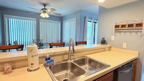 Fridge, microwave, stovetop, dishwasher - Bay Tree awesome 1BR apartment (Little River)