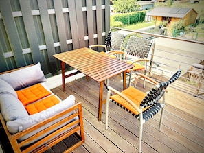 Outdoor dining - Vrbo Property (Nauen)