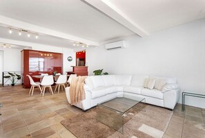 Δι αμέρισμα | 2 υπνοδωμάτια 