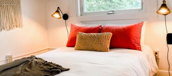 The Lookout at 148: A Cozy Haven in Winooski