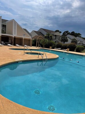 Pool - Bright Studio at Bay Tree, Little River (Little River)