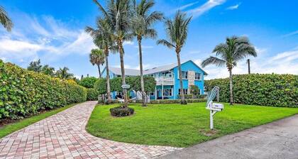 Hutchinson Island Beach Retreat | Pets Welcome