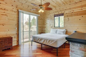 Unclassified image, 5 of 30, button - Gorgeous 4-bedroom cabin in enjoyable Summerhaven getaway +game room (Summerhaven)