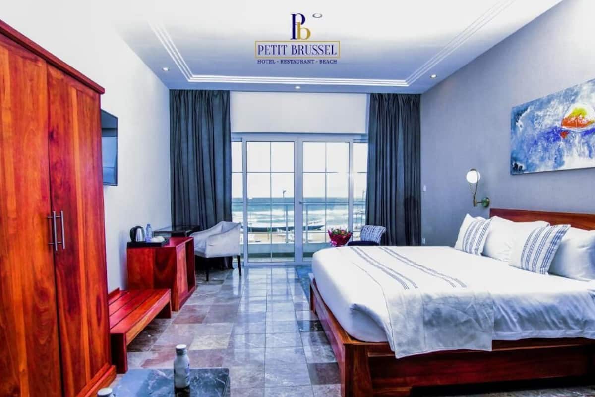 Deluxe Room, Balcony, Beach View