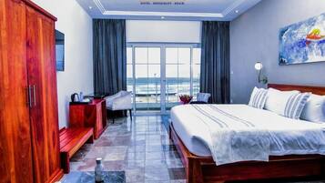 Deluxe Room, Balcony, Beach View