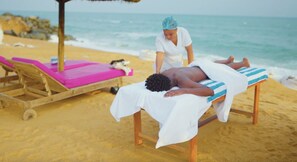 Spa - GINFORM at Hotel Petit Brussel (Lomé)