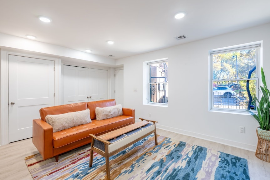 New Spacious Modern Home, Easy Nyc Access - Brooklyn, NY