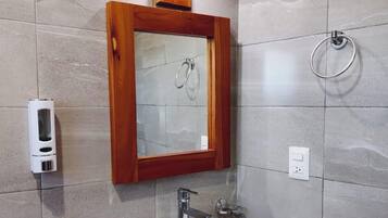 Apartment, 1 Double Bed, Kitchenette | Bathroom