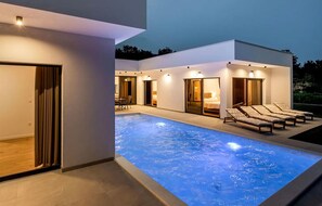 Pool - Stunning home in Donji Prolozac (Donji Prolozac)