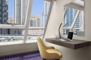 Interior - Leva Hotel Mazaya Centre (Dubai)