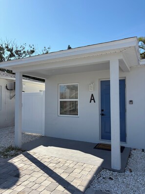 Exterior detail - Beachside Blue Retreat I Steps to Beach I Perfect for Long Term Stays! (Madeira Beach)