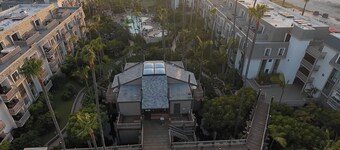 Oceanside Cozy Fun and Resortsy Getaway Pool, Spa, Sauna, Fitness and Game room