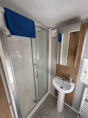 Haartrockner, Toilettenpapier