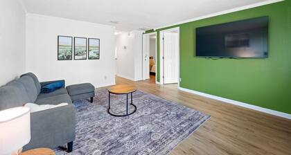3-bedroom apartment with AC in Jacksonville