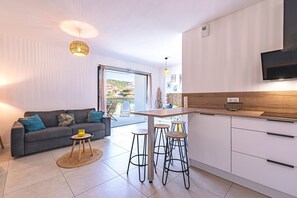 Interior - Les Jardins de Livia - Agosta - 250m de la Plage (Albitreccia)