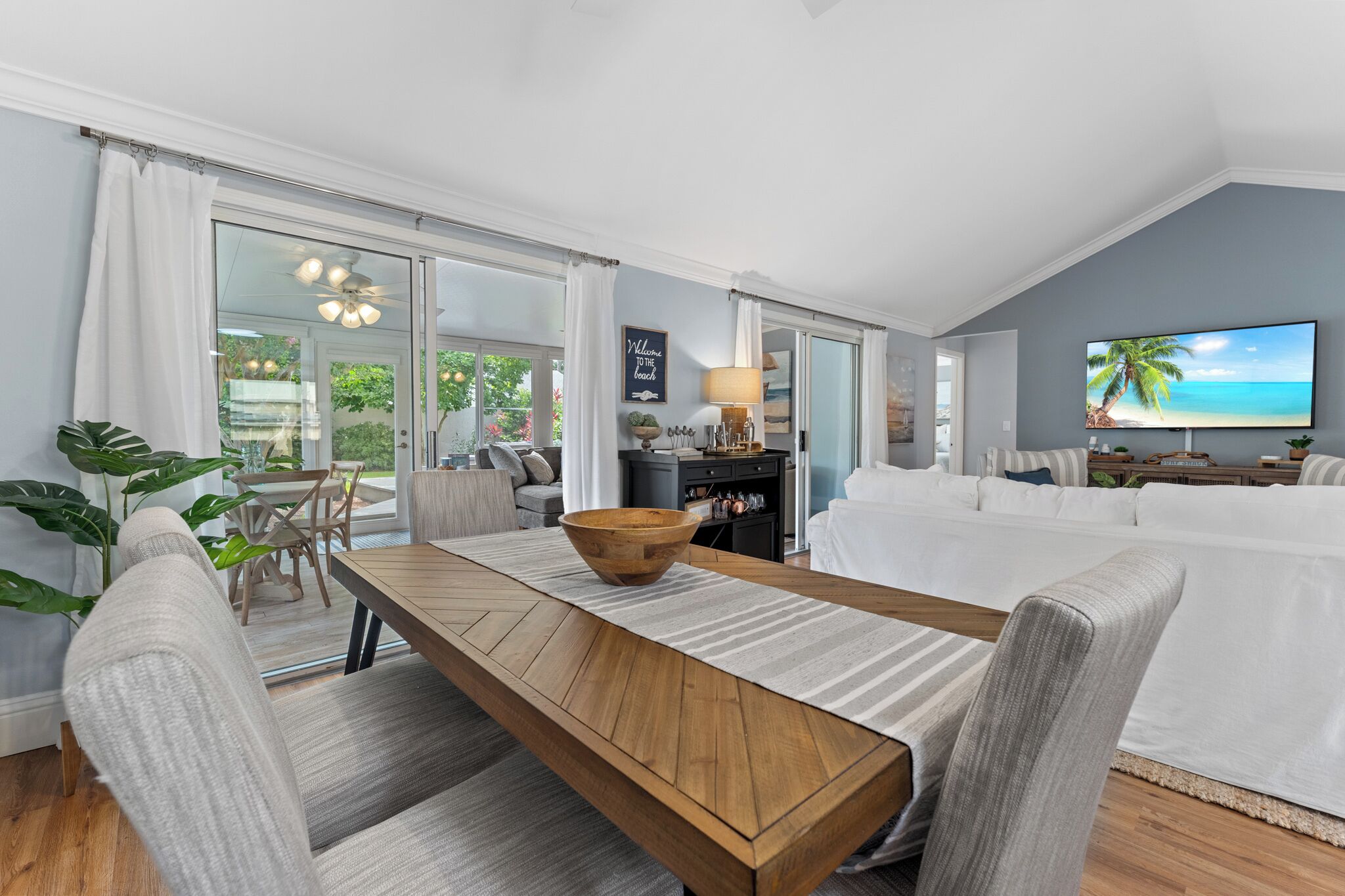 リビング エリア