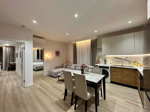 MK Luxury Serviced Residences #5 - Apt. 10