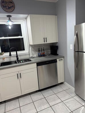 Private kitchen - Little Loon Cottage- Charming two bedroom home in the heart of Alexandria, Mn.   (Alexandria)