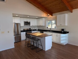 Private kitchen - Waterfront Angler's Paradise • Dockside Charters (Ketchikan)