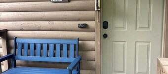 Lake Ouachita Retreat - Spacious, Scenic, Family Friendly 