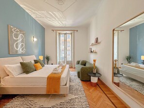 Iron/ironing board, free WiFi, bed sheets - Flatsharing - Friuli house - 3 bedrooms (Milan)