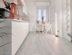 Interior - Flatsharing - Campanini Orange suite (Milan)