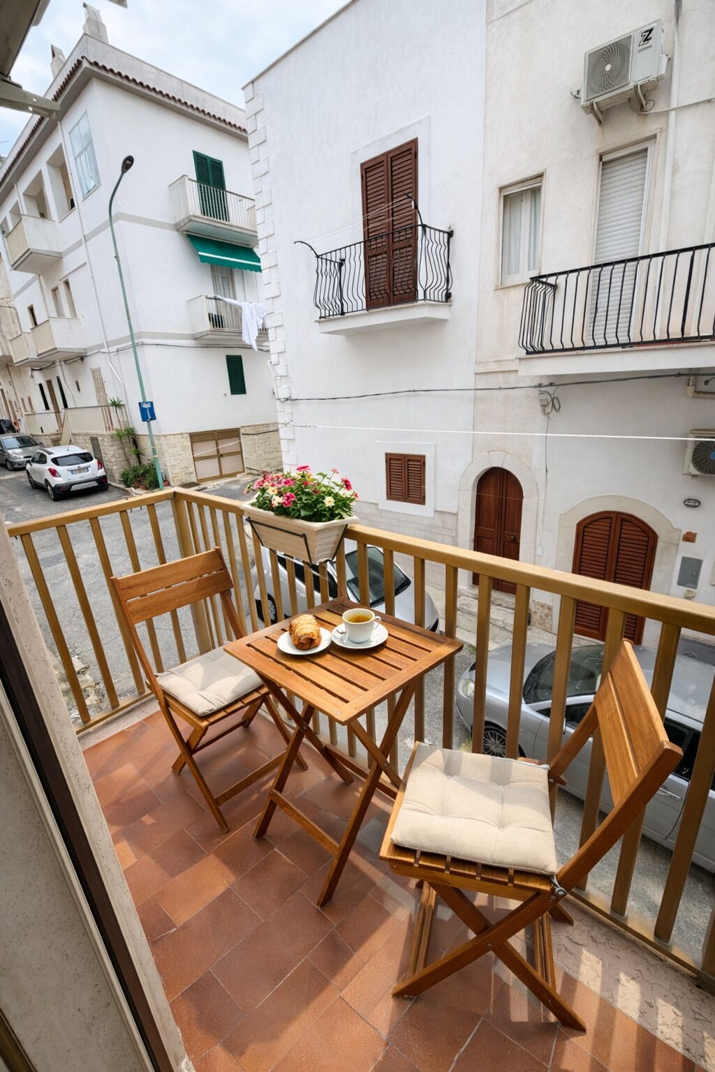 Classic Apartment, Balcony, City View | Terrace/patio