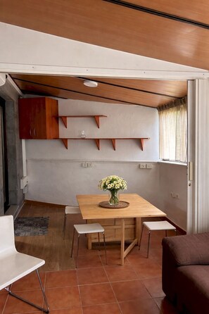 Dining - El Diamante Azul - Comfy Apartment in Valverde (Villa de Valverde)