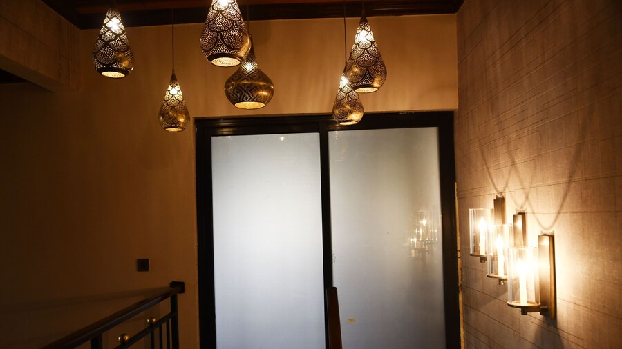 Village Courtyard Hotel