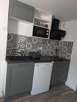 Private kitchen - Entire apartment - Angers, France (Angers)