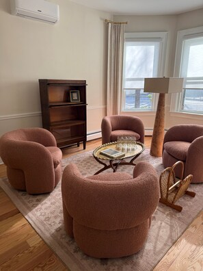 Interior - Bucknell Parent's Home Base - Walk to Restaurants and Campus, Live Like a Local (Lewisburg)