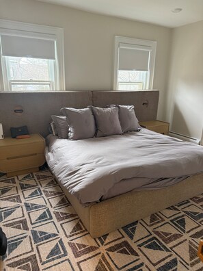 WiFi, bed sheets