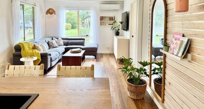 The Salty Grove - A Retro Coastal Cottage