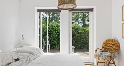Modern holiday home in prime Marielyst location