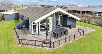 Holiday home with indoor spa near the sea