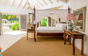 Room - Villa Tasha - Six Bedroom Villa, Sleeps 16 (Jolly Harbour)