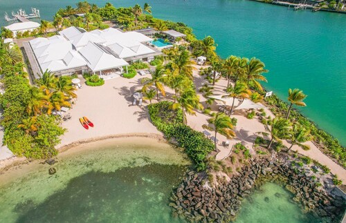 Villa Tasha - Six Bedroom Villa, Sleeps 16