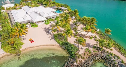 Villa Tasha - Six Bedroom Villa, Sleeps 16