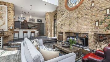 Fireplace, DVD player